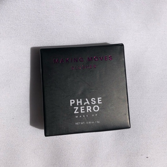 Blush - Picture 4 of 5